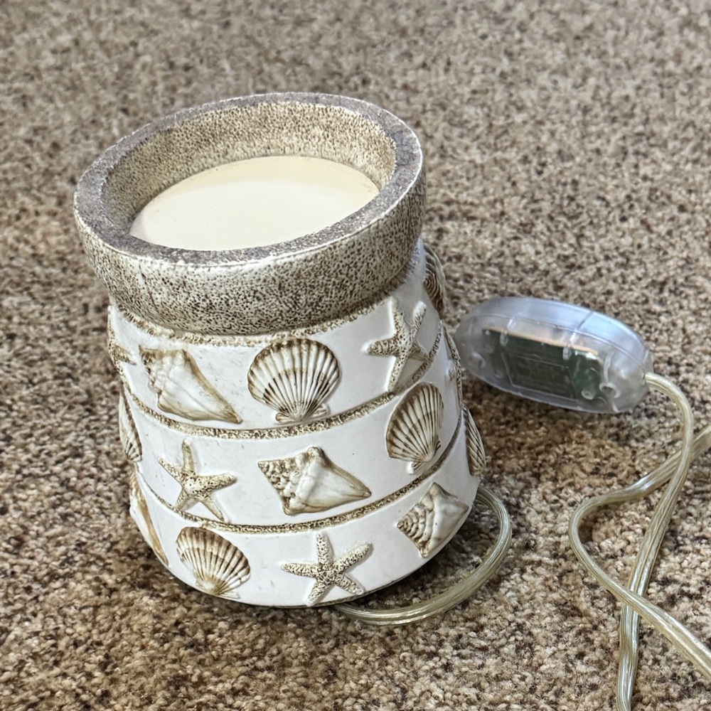 Gold Canyon Electric Candle Warmer (Model #82844)
